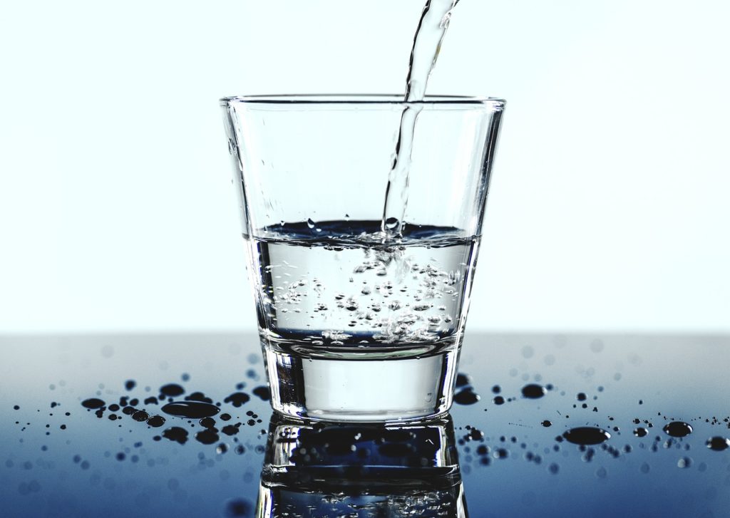Wasser trinken gesund abnehmen
